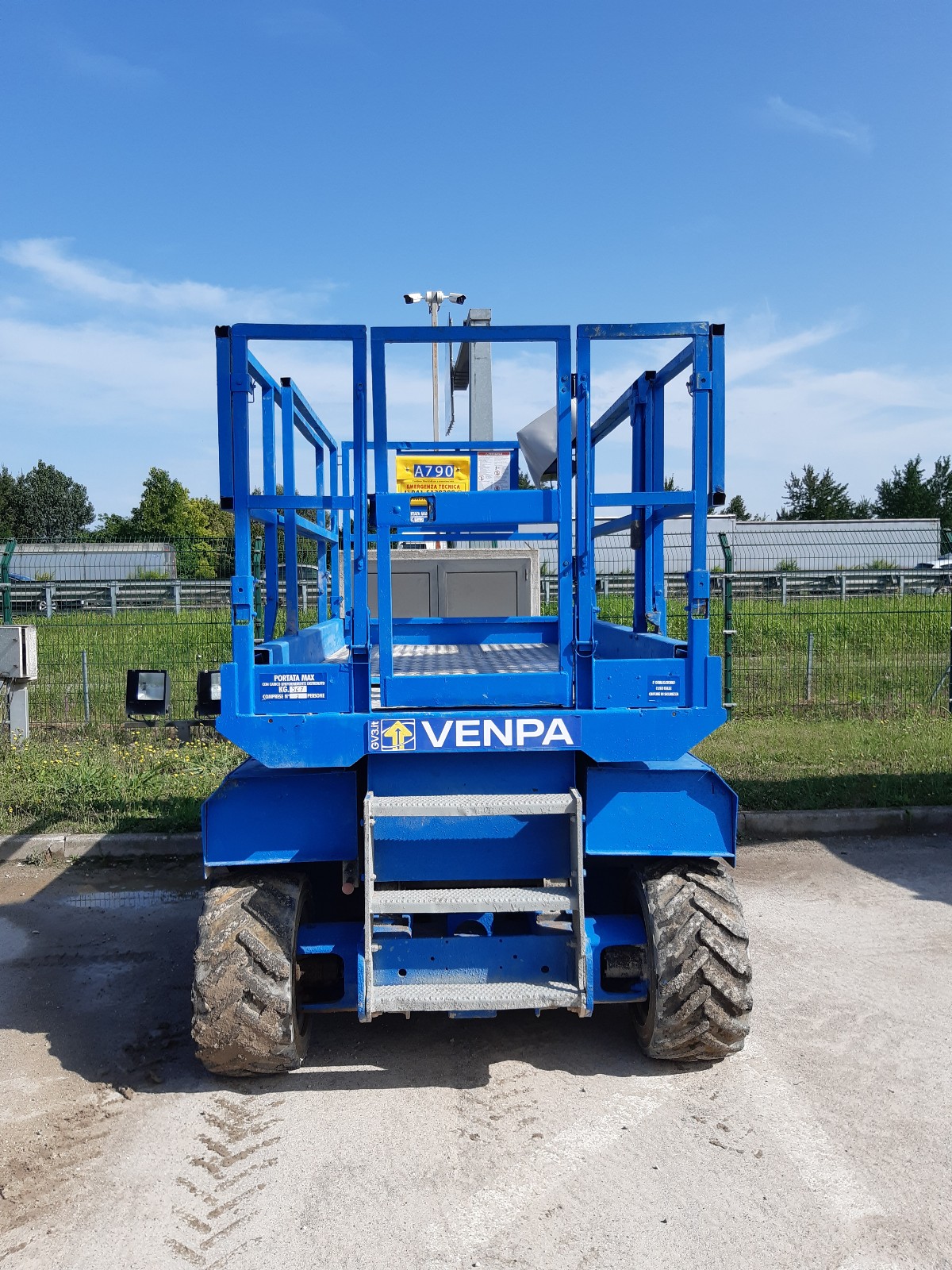 VERTICALE DIESEL 10 M
